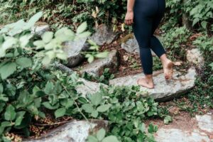 Beginner Guide to Mindful Walking: A Simple Way to Boost Wellness
